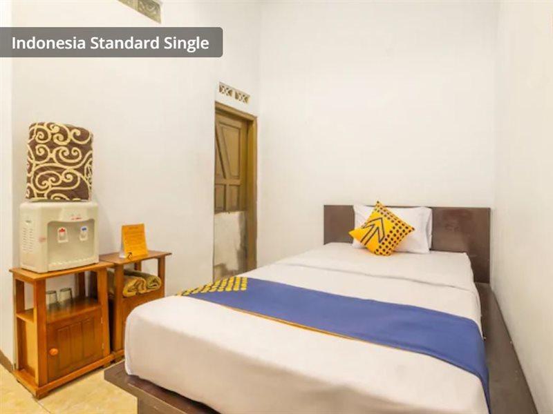 Spot On 2395 Hotel Aden 2 Syariah Tasikmalaya Extérieur photo