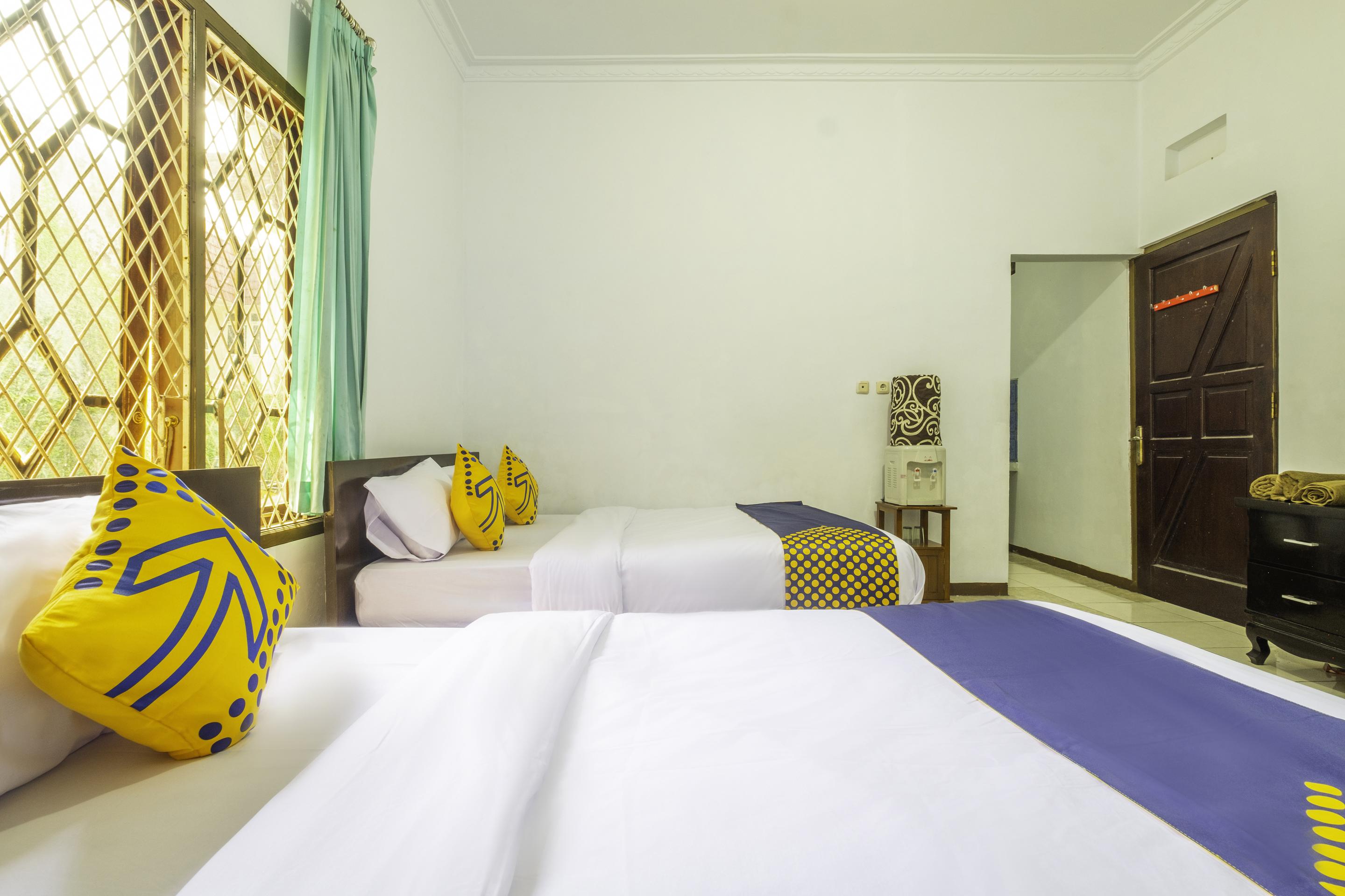 Spot On 2395 Hotel Aden 2 Syariah Tasikmalaya Extérieur photo