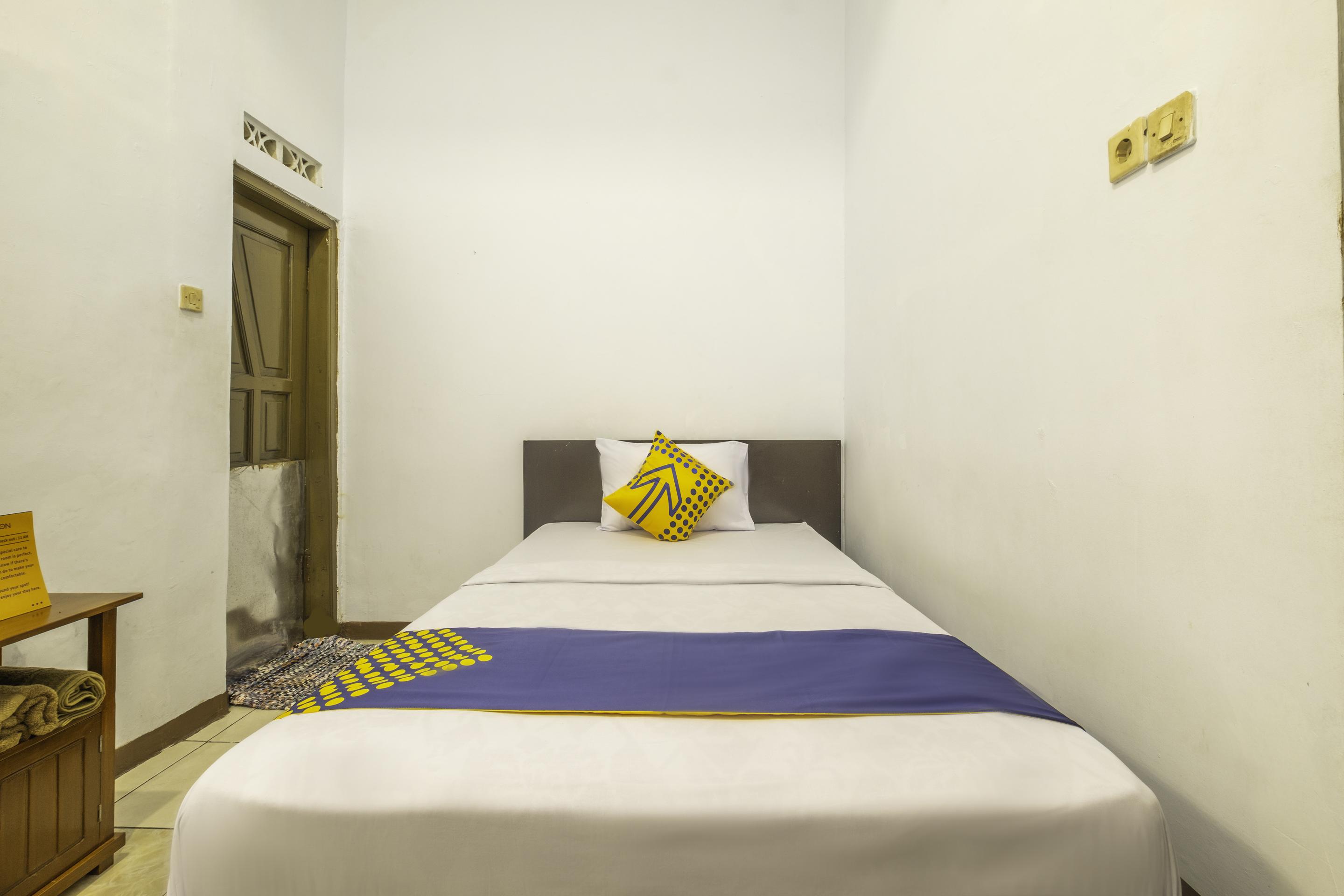 Spot On 2395 Hotel Aden 2 Syariah Tasikmalaya Extérieur photo